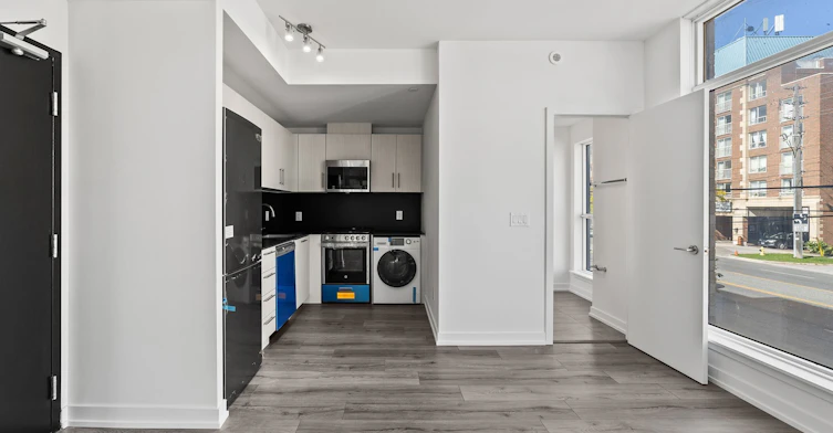 3rd-11-851 Sheppard Avenue, Toronto, ON, M3H 0G2 - 9