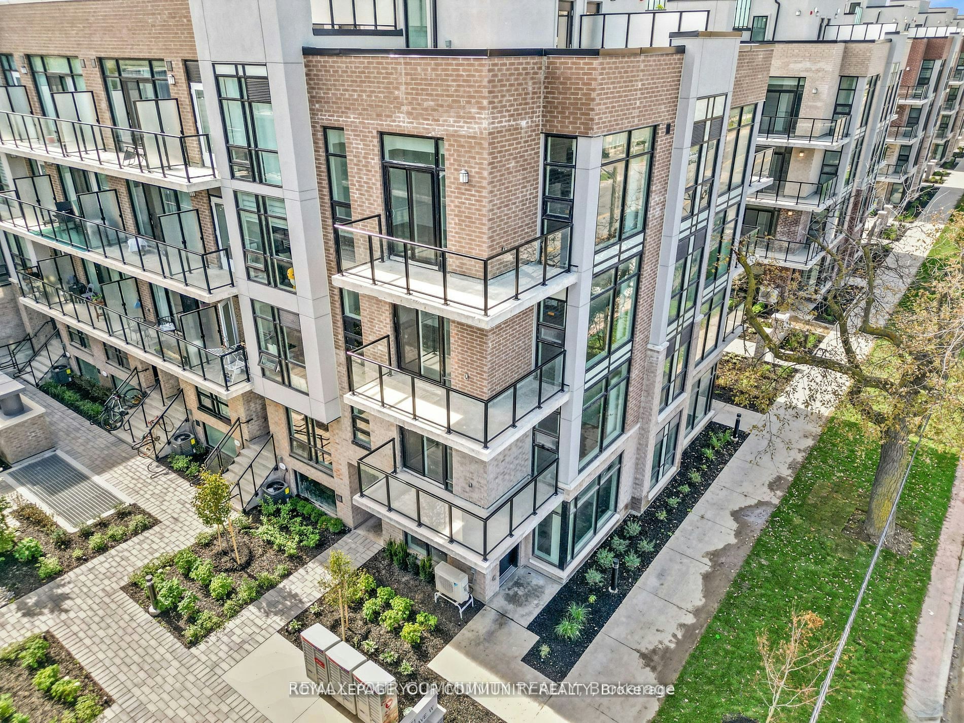 3rd-11-851 Sheppard Avenue, Toronto, ON, M3H 0G2 - 4