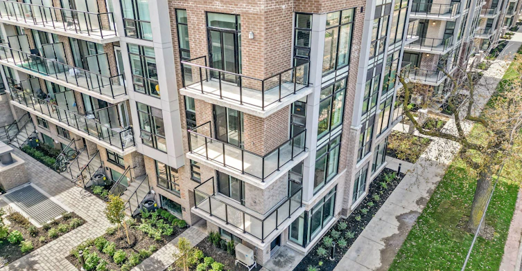 3rd-11-851 Sheppard Avenue, Toronto, ON, M3H 0G2 - 4