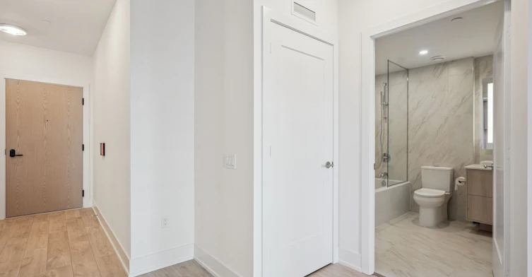 3105-10 Inn ON The Park Drive, Toronto, ON, M3C 0P9 - 10