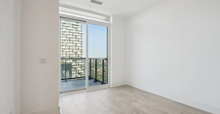 3105-10 Inn ON The Park Drive, Toronto, ON, M3C 0P9 - 8