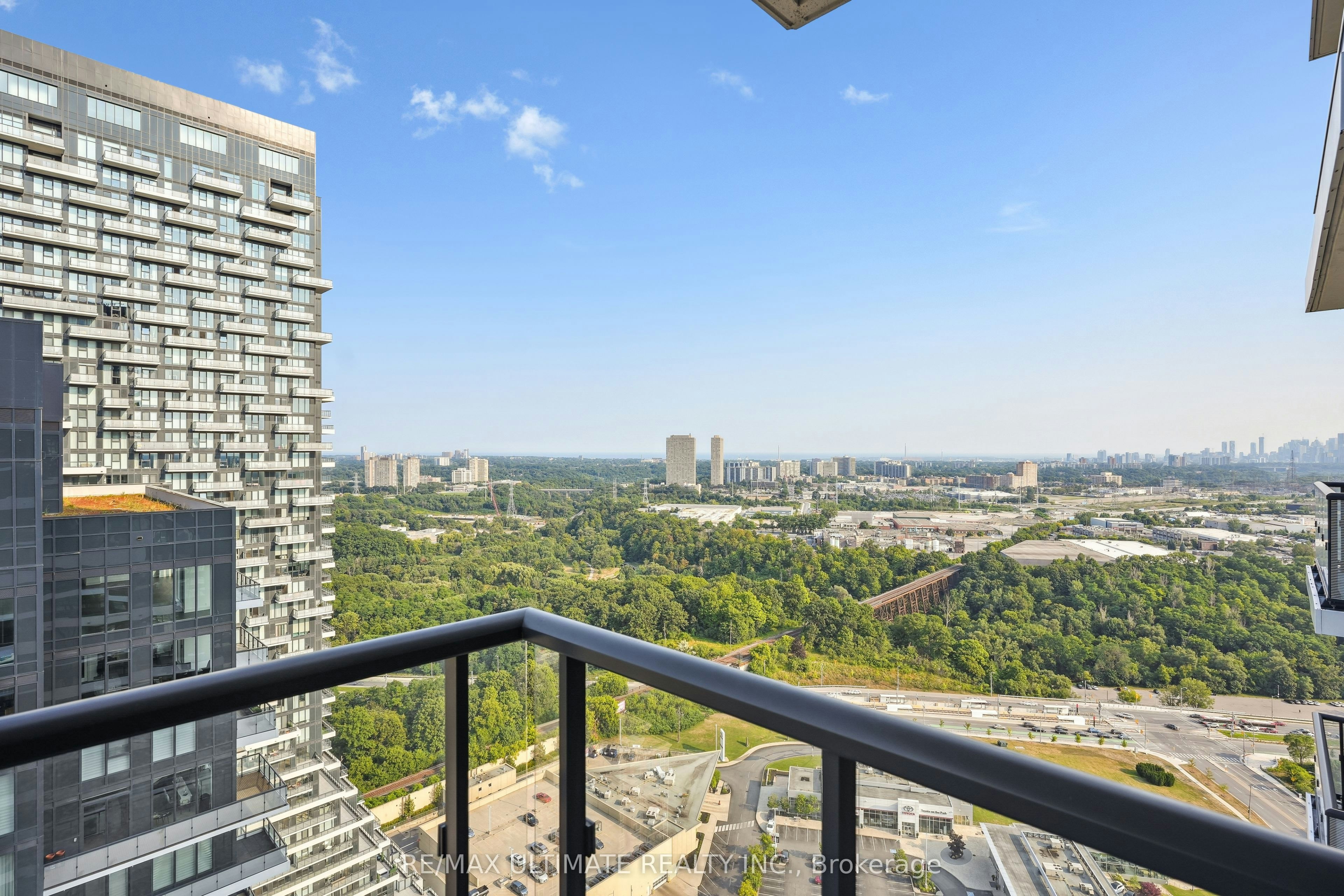 3105-10 Inn ON The Park Drive, Toronto, ON, M3C 0P9 - 22