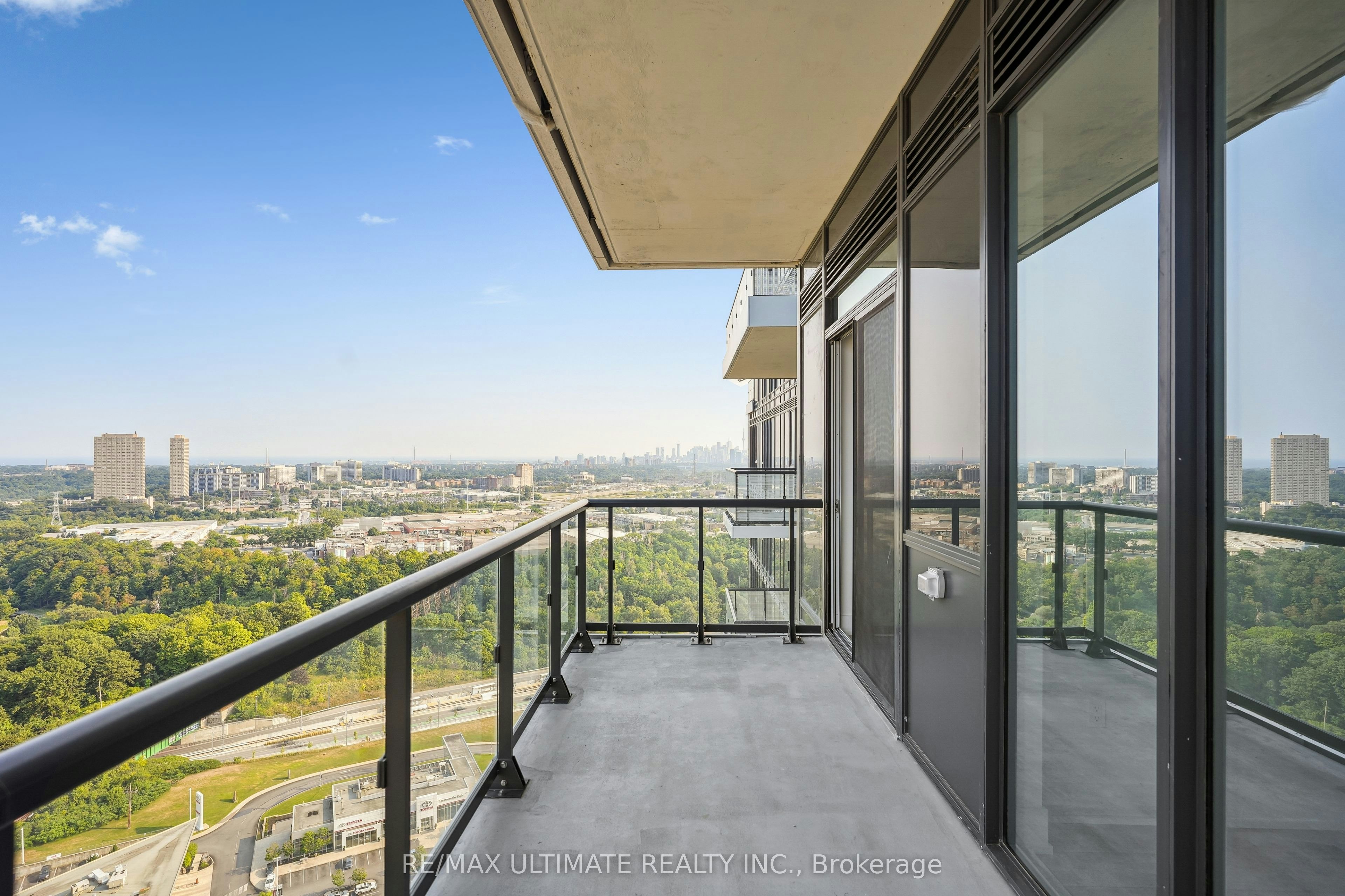 3105-10 Inn ON The Park Drive, Toronto, ON, M3C 0P9 - 21