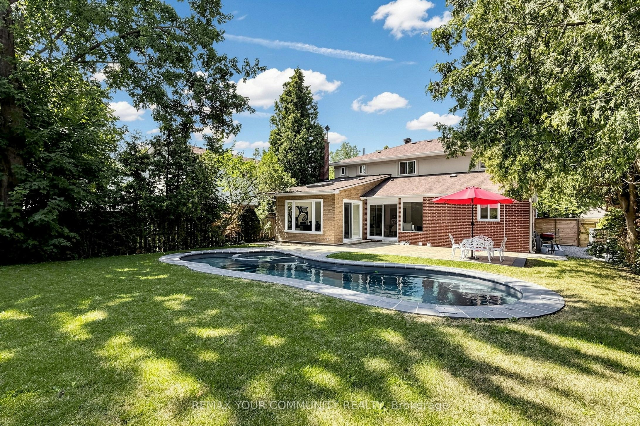 3 Cobblestone Drive, Toronto, ON, M2J 2X6