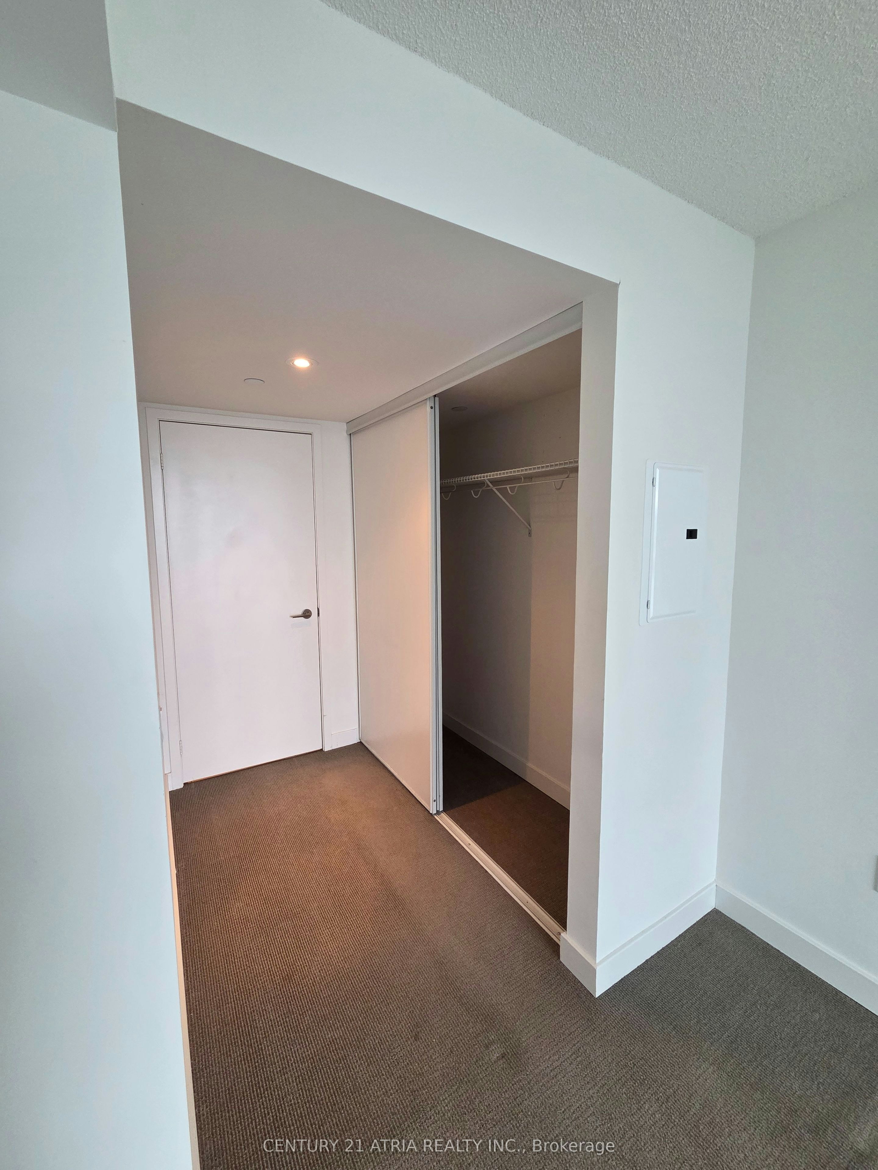 2912-75 Queens Wharf Road, Toronto, ON, M5V 0J8 - 12