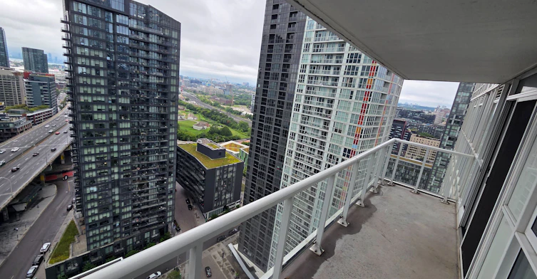 2912-75 Queens Wharf Road, Toronto, ON, M5V 0J8 - 17