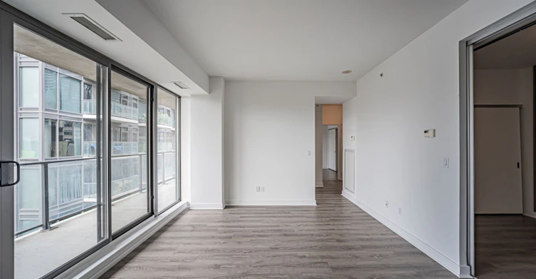 906-32 Camden Street, Toronto, ON, M5V 1V1 - 13