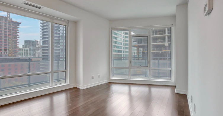 1111-21 Widmer Street, Toronto, ON, M5V 0B8 - 2