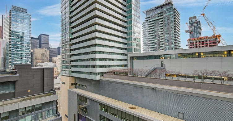 1111-21 Widmer Street, Toronto, ON, M5V 0B8 - 34
