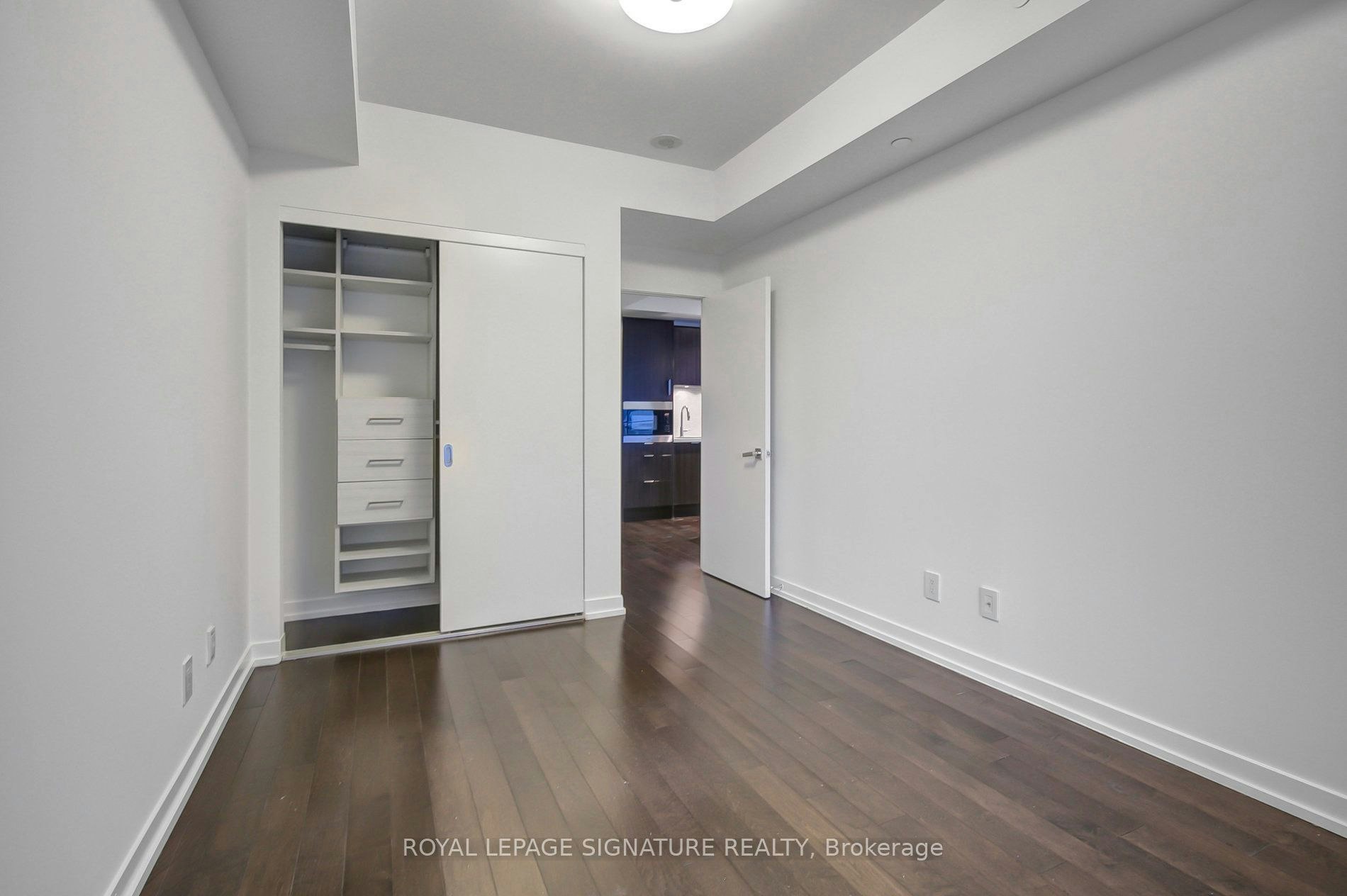 1111-21 Widmer Street, Toronto, ON, M5V 0B8 - 25