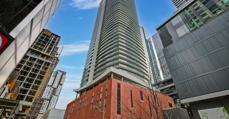 1111-21 Widmer Street, Toronto, ON, M5V 0B8