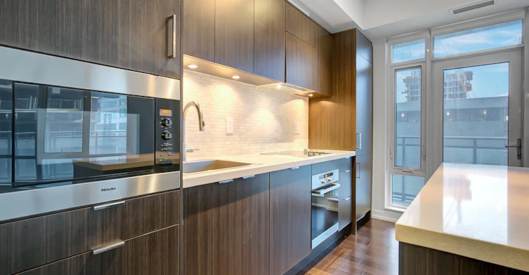 1111-21 Widmer Street, Toronto, ON, M5V 0B8 - 17