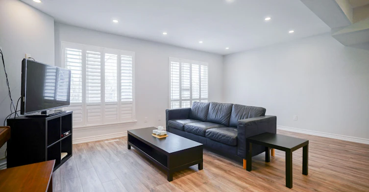 81 Flaming Rose Way, Toronto, ON, M2N 5W8 - 14