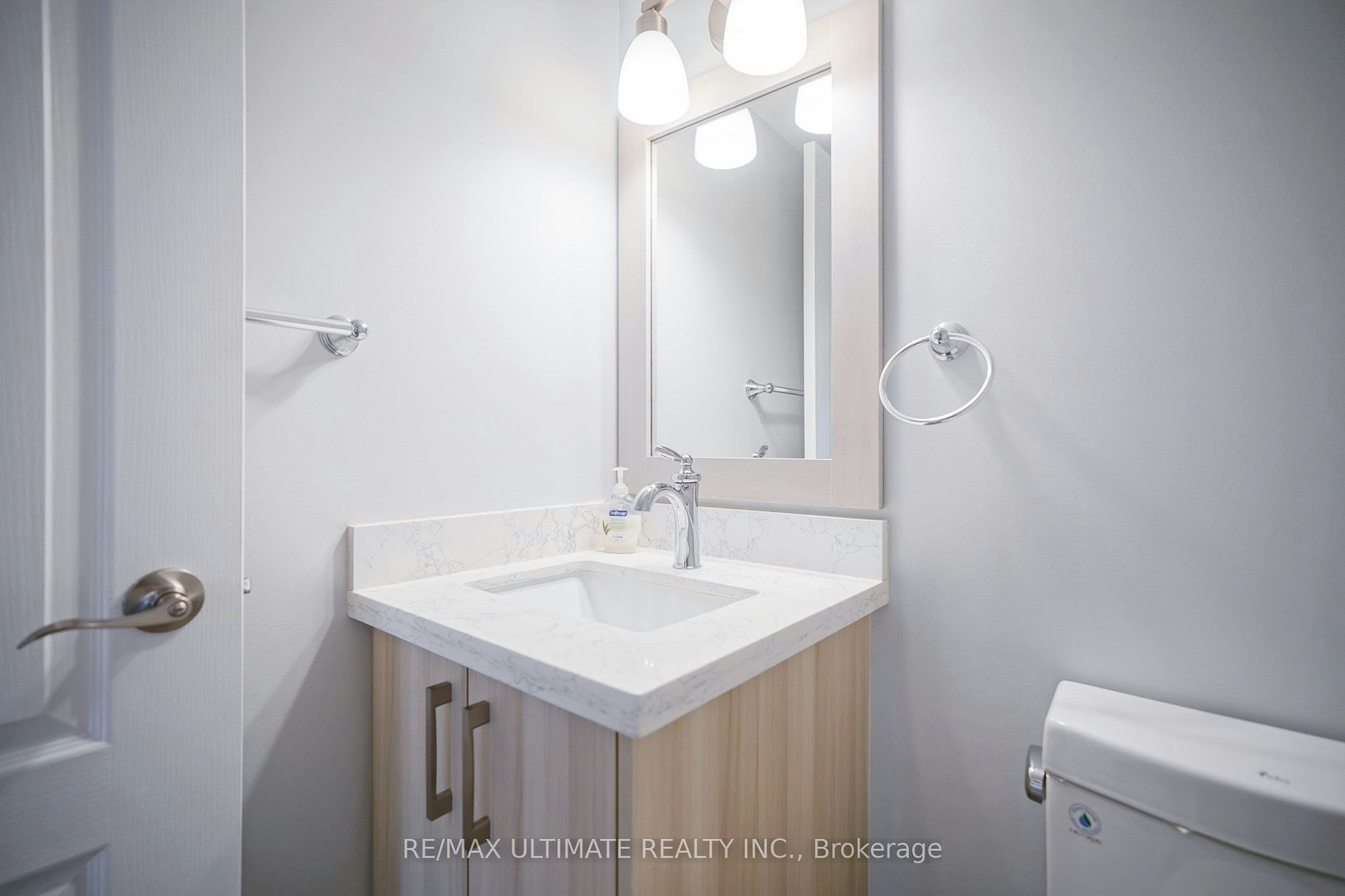 81 Flaming Rose Way, Toronto, ON, M2N 5W8 - 21
