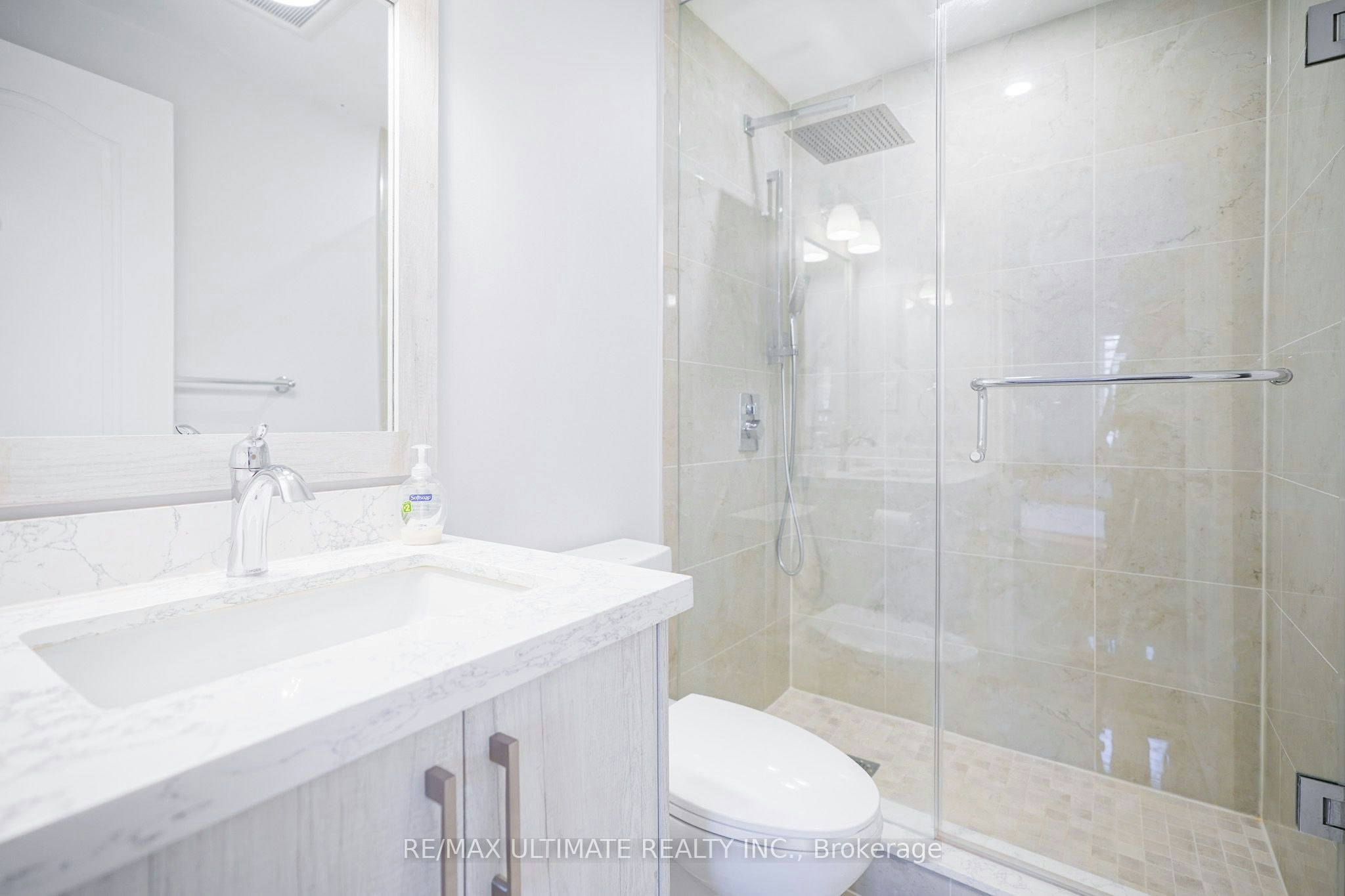 81 Flaming Rose Way, Toronto, ON, M2N 5W8 - 34