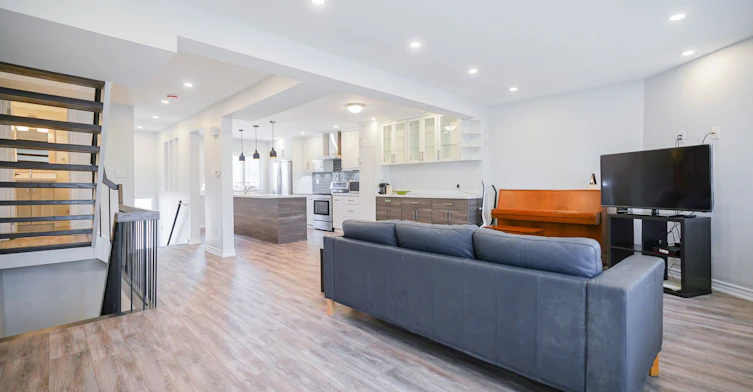81 Flaming Rose Way, Toronto, ON, M2N 5W8 - 16