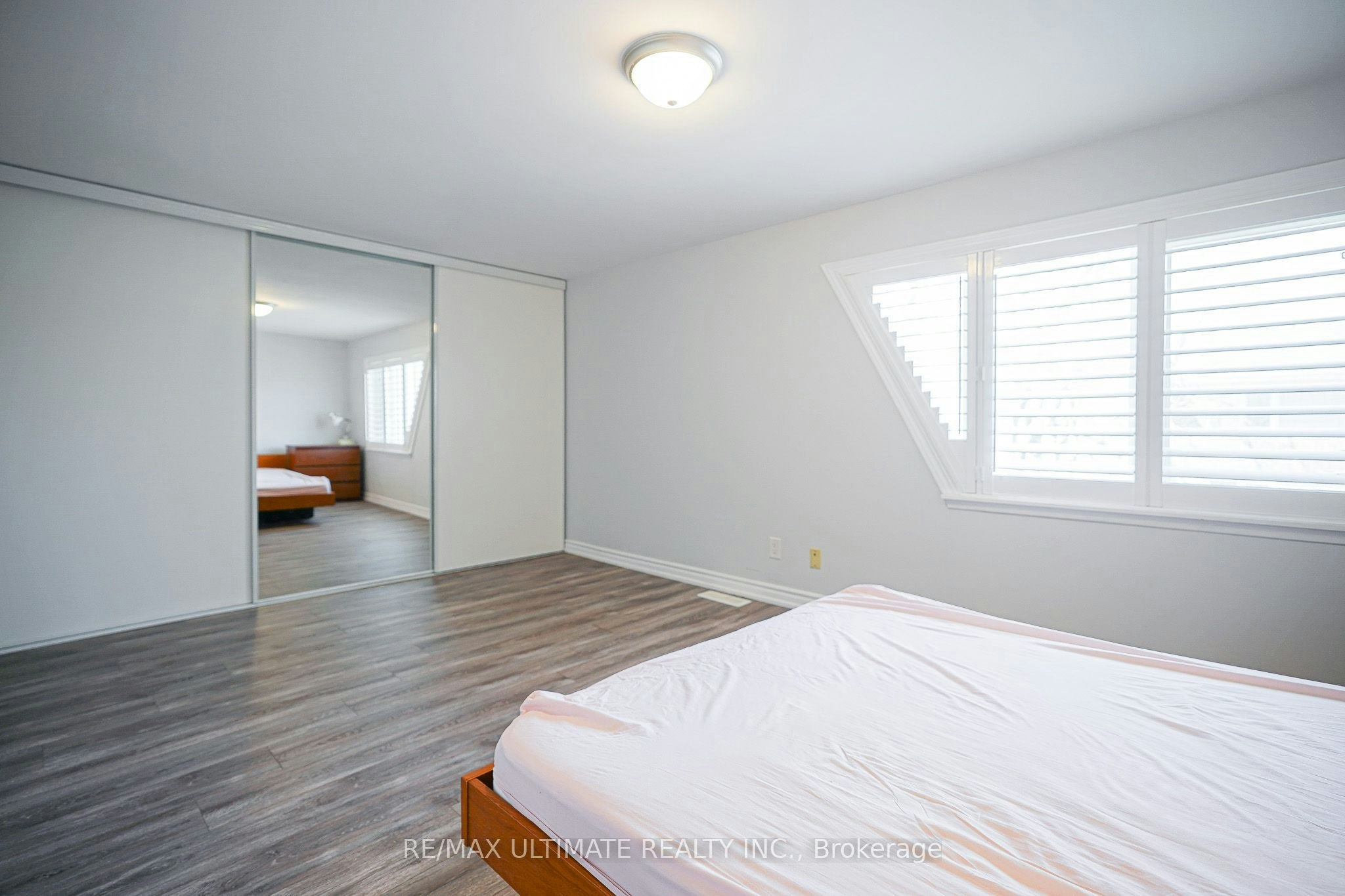 81 Flaming Rose Way, Toronto, ON, M2N 5W8 - 35