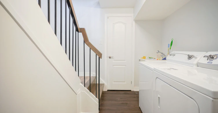 81 Flaming Rose Way, Toronto, ON, M2N 5W8 - 38