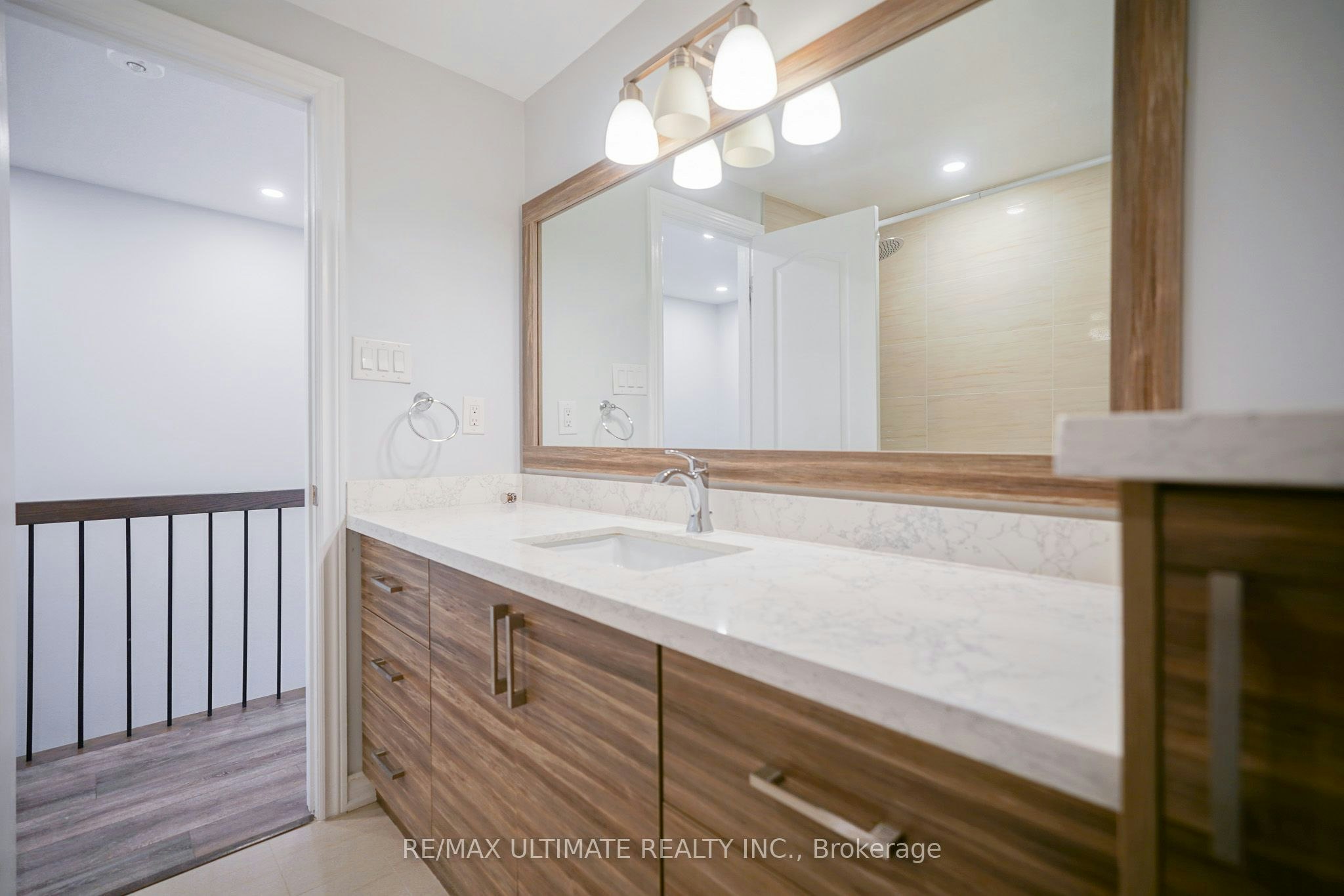 81 Flaming Rose Way, Toronto, ON, M2N 5W8 - 28