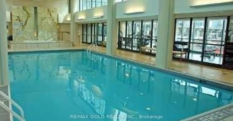 3201-215 Fort York Boulevard, Toronto, ON, M5V 4A2 - 2