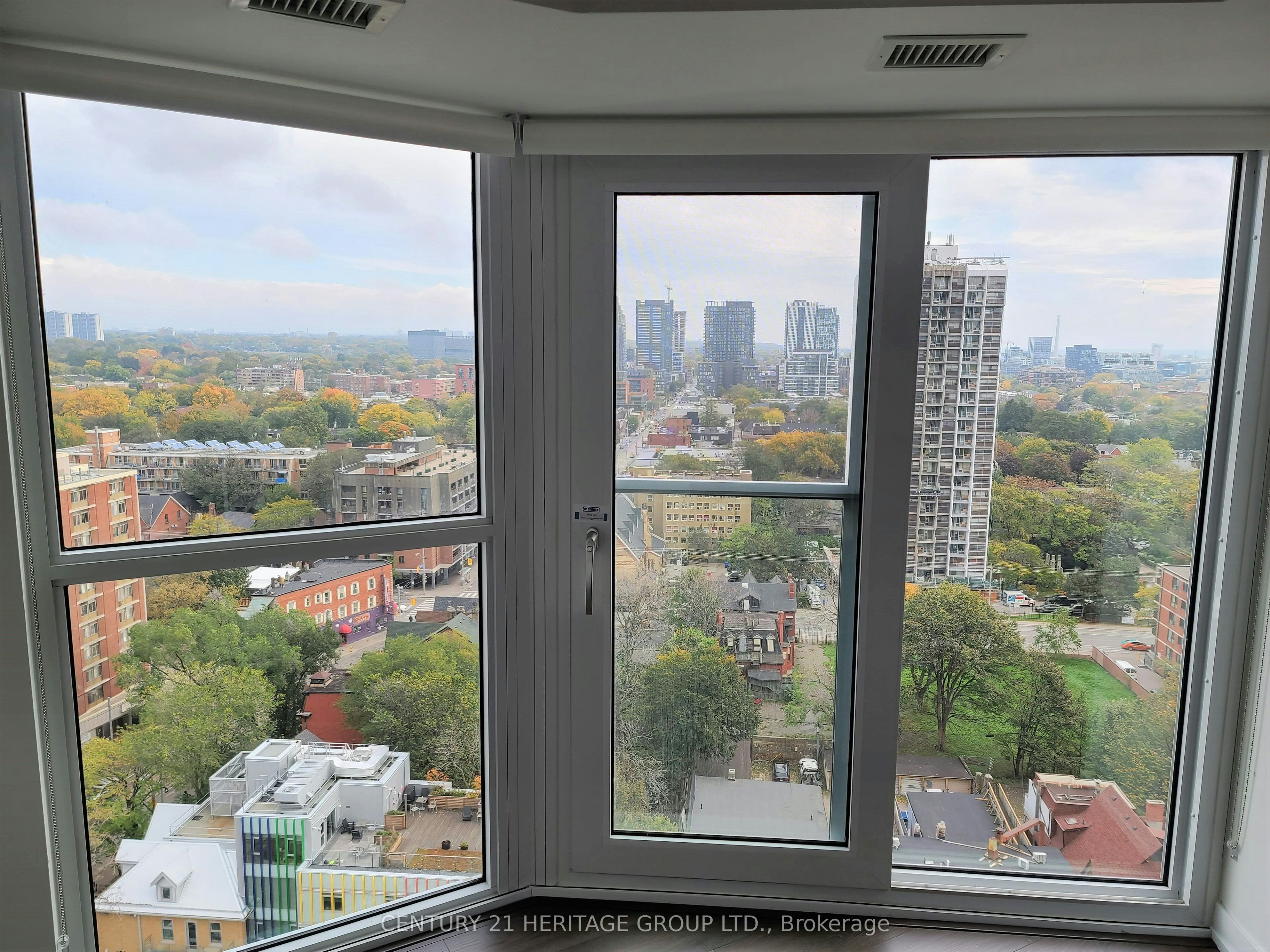 2015-219 Dundas Street E, Toronto, ON, M5A 0V1 - 9