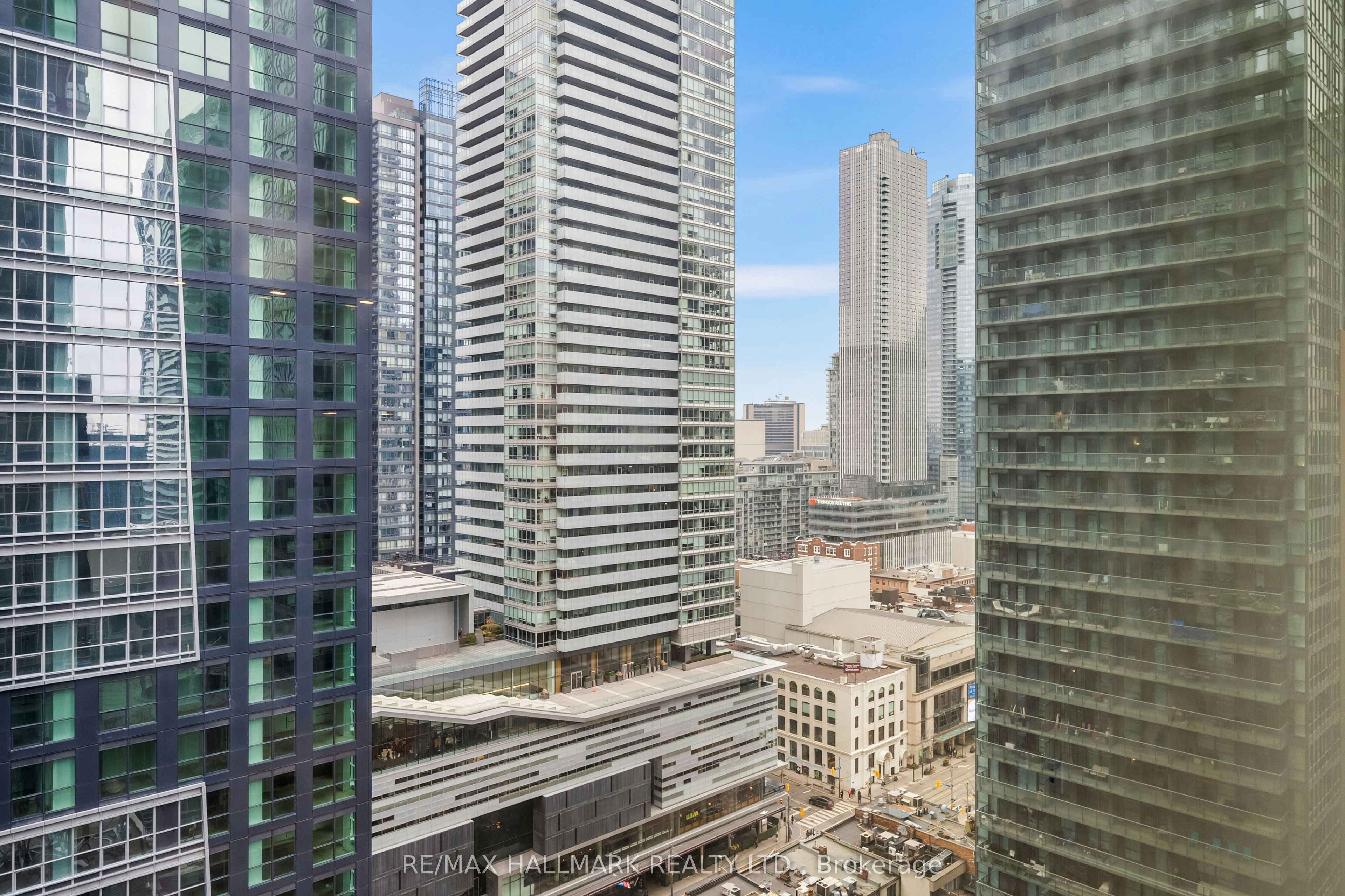 1813-35 Mercer Street, Toronto, ON, M5V 1H2 - 12