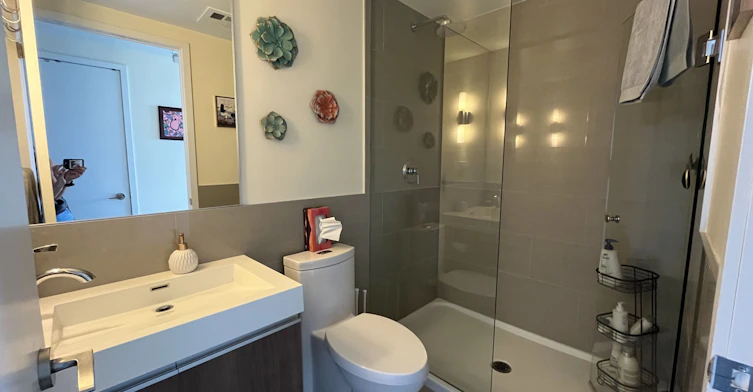 1708-70 Distillery Lane, Toronto, ON, M5A 0E3 - 14