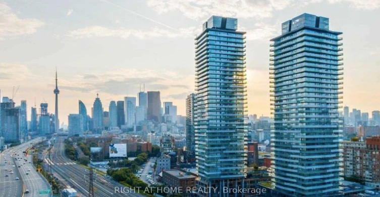 1708-70 Distillery Lane, Toronto, ON, M5A 0E3