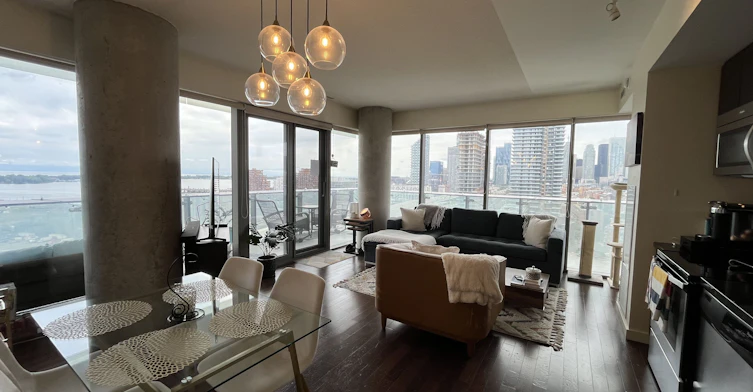 1708-70 Distillery Lane, Toronto, ON, M5A 0E3 - 4