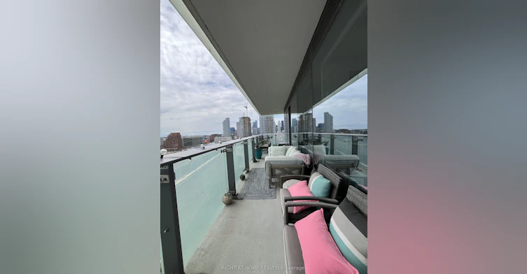 1708-70 Distillery Lane, Toronto, ON, M5A 0E3 - 19