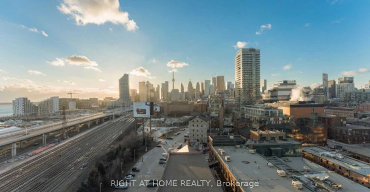 1708-70 Distillery Lane, Toronto, ON, M5A 0E3 - 22