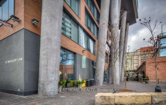 1708-70 Distillery Lane, Toronto, ON, M5A 0E3 - 2
