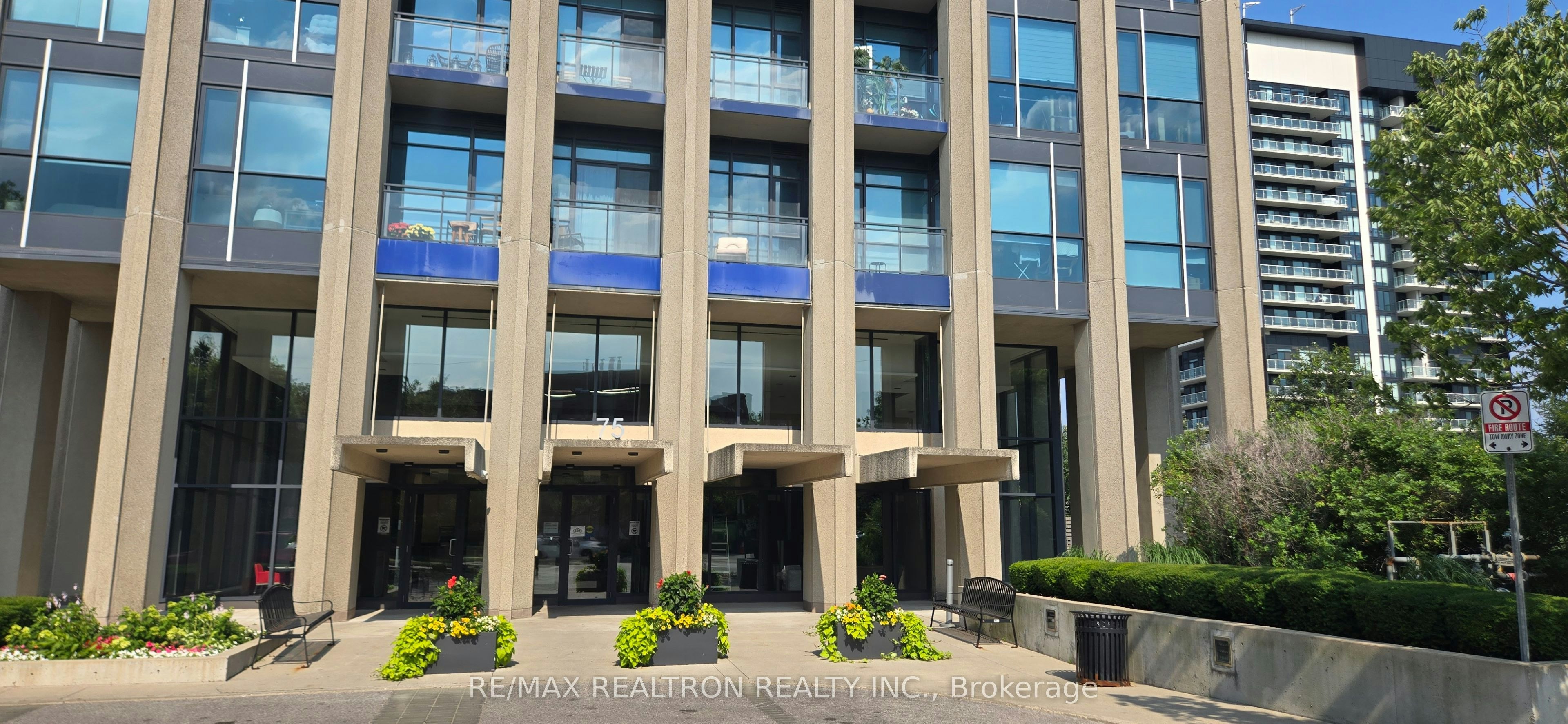103-75 The Donway N/A W, Toronto, ON, M3C 2E9