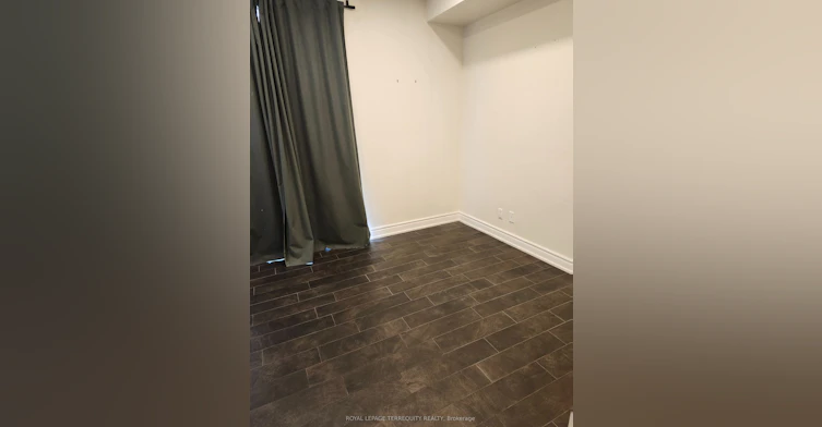 252-30 Stadium Road, Toronto, ON, M5V 3P4 - 10