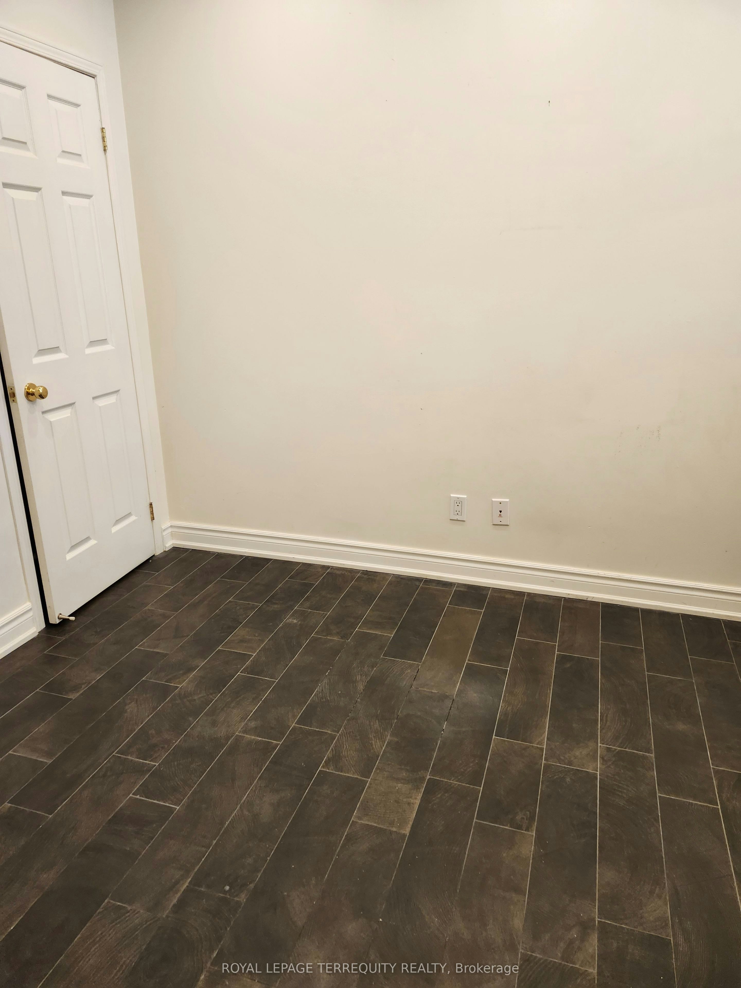 252-30 Stadium Road, Toronto, ON, M5V 3P4 - 12