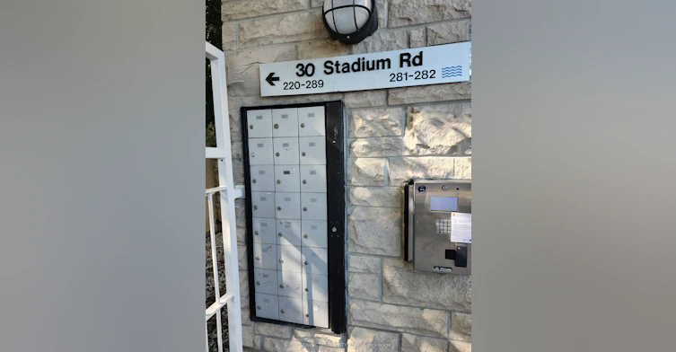 252-30 Stadium Road, Toronto, ON, M5V 3P4 - 23
