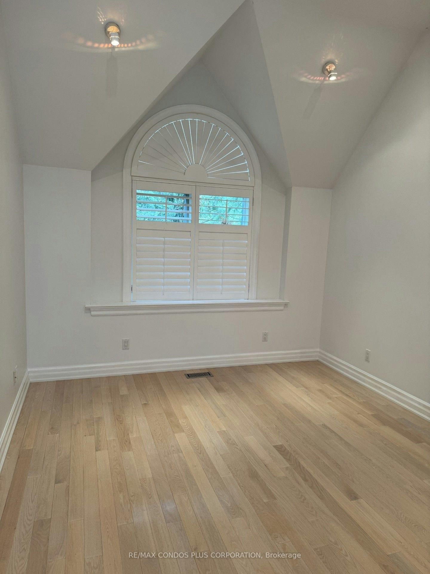 103 Pears Avenue, Toronto, ON, M5R 1S9 - 6