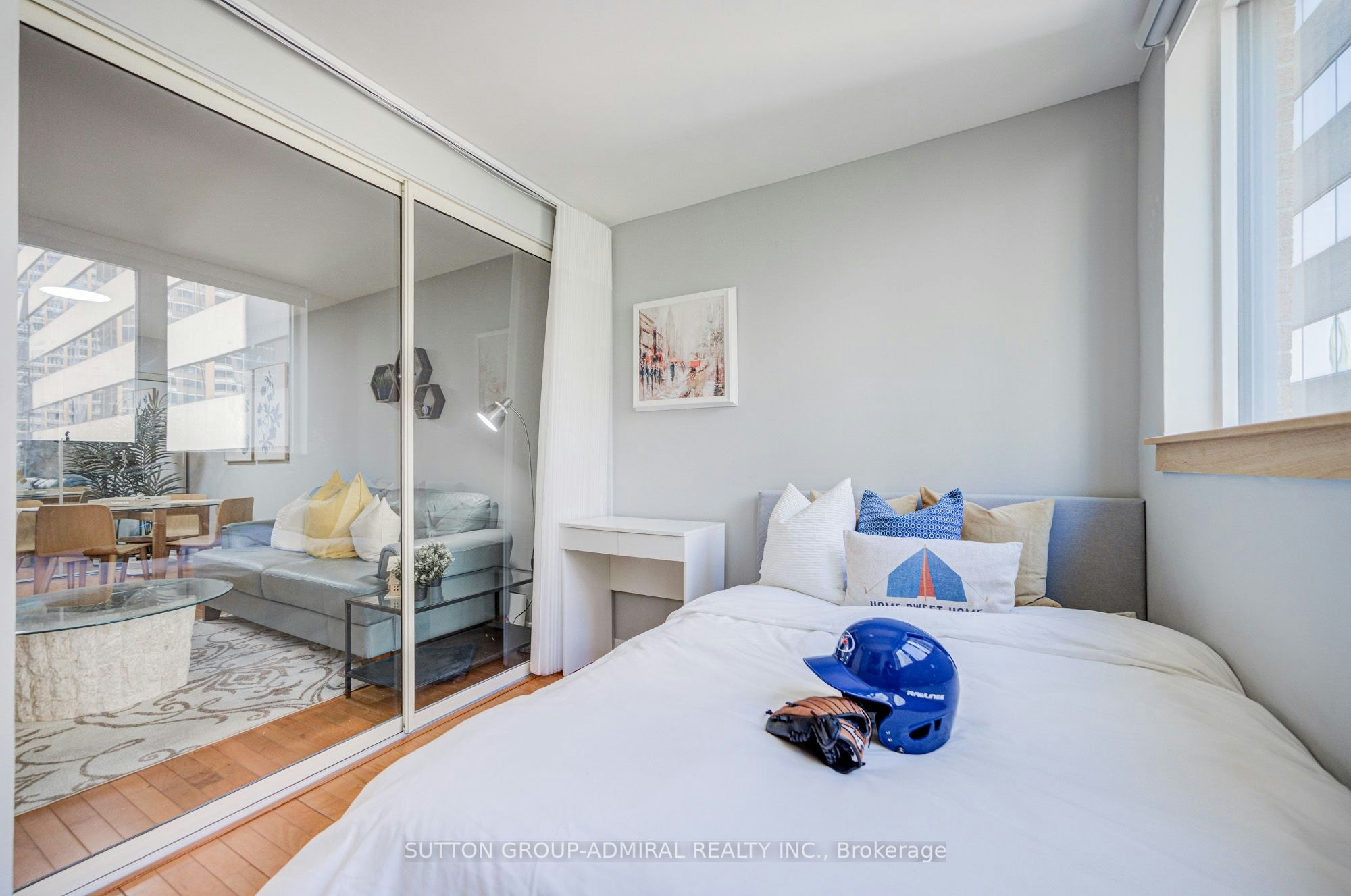 716-1055 Bay Street, Toronto, ON, M5S 3A3 - 23