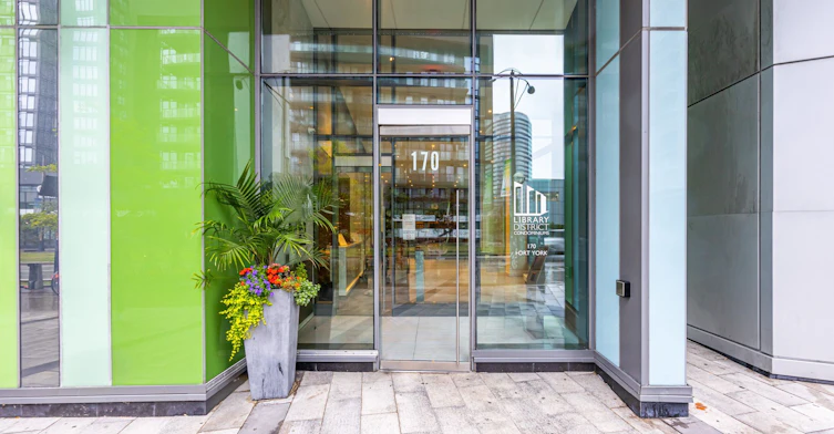 2805-170 Fort York Boulevard, Toronto, ON, M5V 0E6 - 2