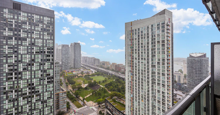 2805-170 Fort York Boulevard, Toronto, ON, M5V 0E6 - 23