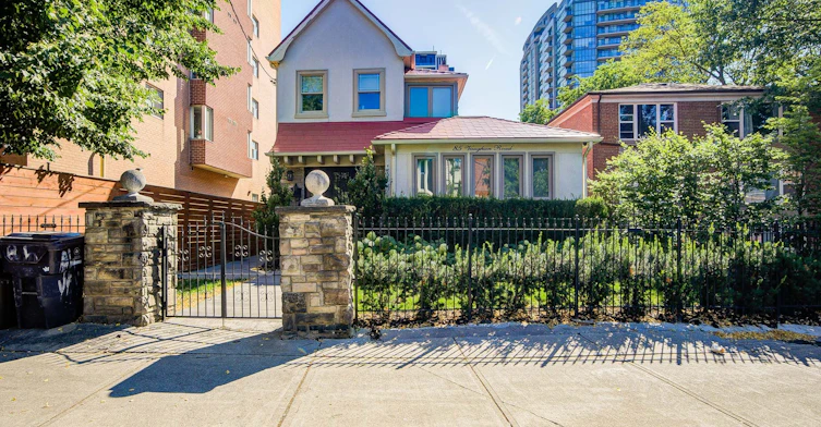 5-85 Vaughan Road, Toronto, ON, M6C 2L9 - 29