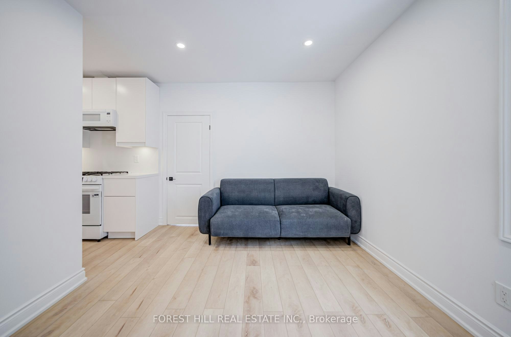 5-85 Vaughan Road, Toronto, ON, M6C 2L9 - 10