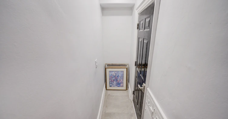 5-85 Vaughan Road, Toronto, ON, M6C 2L9 - 6