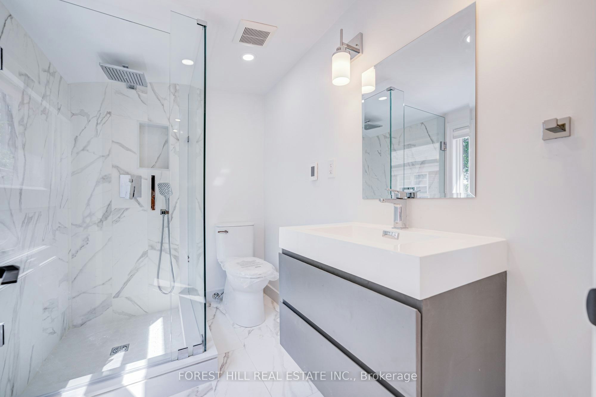 5-85 Vaughan Road, Toronto, ON, M6C 2L9 - 24