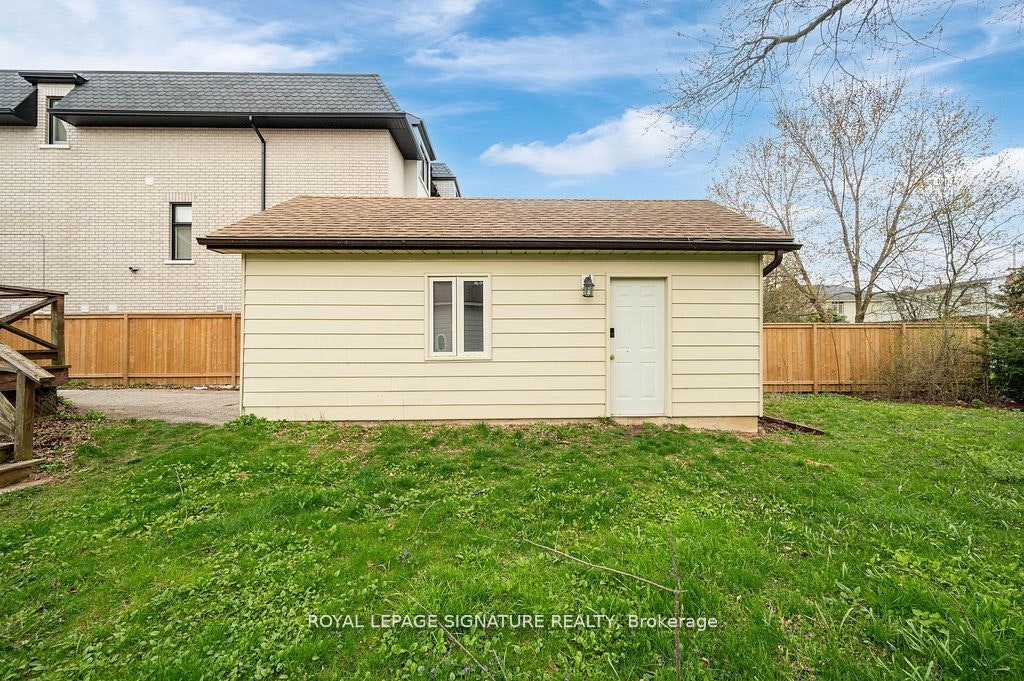 124 Homewood Avenue, Toronto, ON, M2M 1K3 - 36
