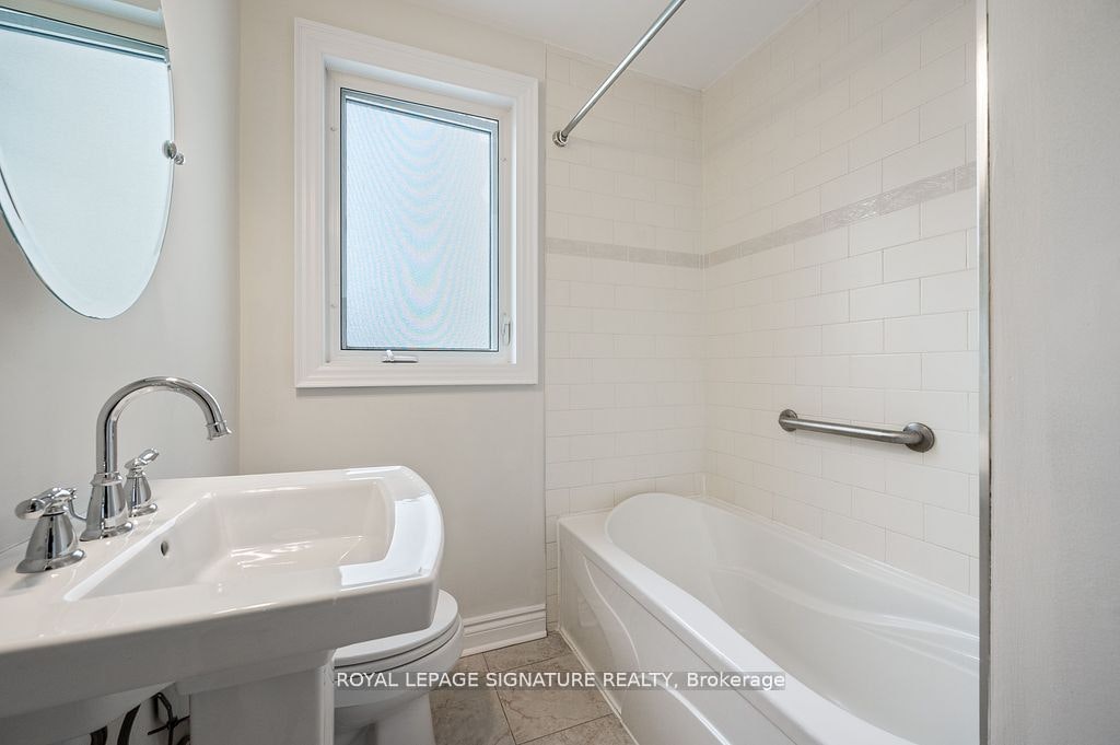 124 Homewood Avenue, Toronto, ON, M2M 1K3 - 19