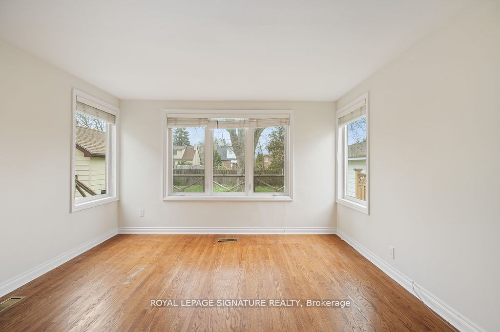 124 Homewood Avenue, Toronto, ON, M2M 1K3 - 14