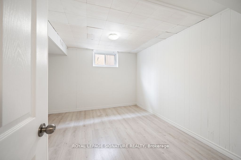 124 Homewood Avenue, Toronto, ON, M2M 1K3 - 31