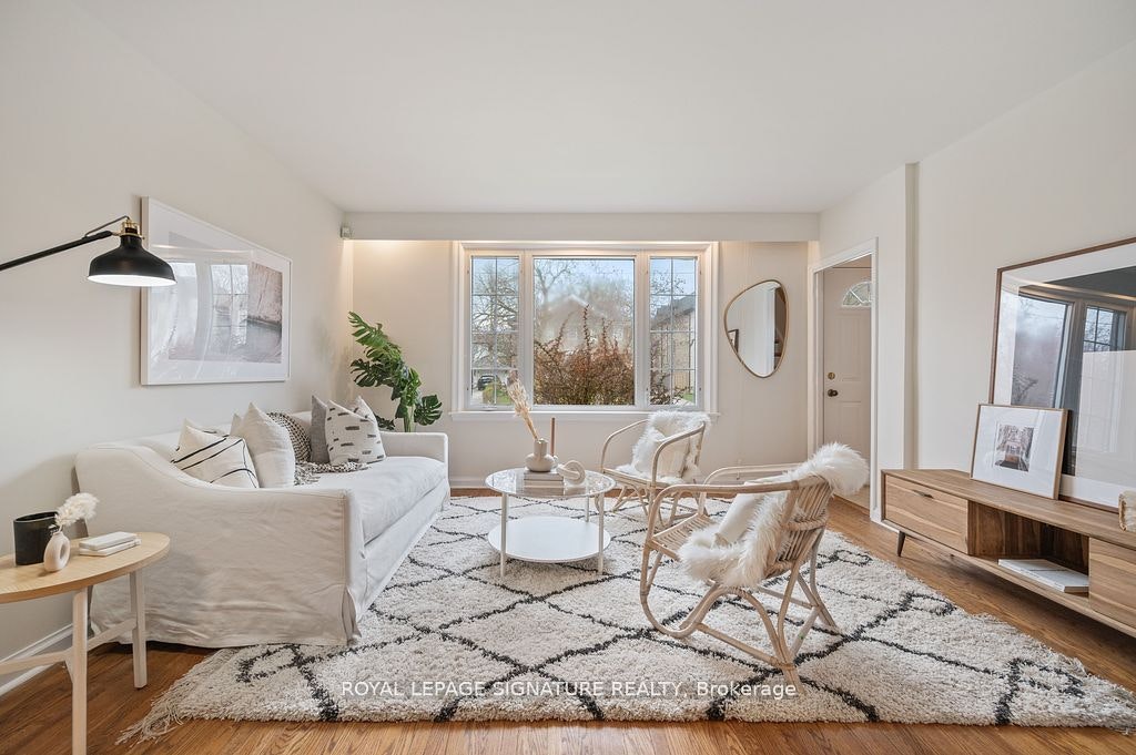 124 Homewood Avenue, Toronto, ON, M2M 1K3 - 7
