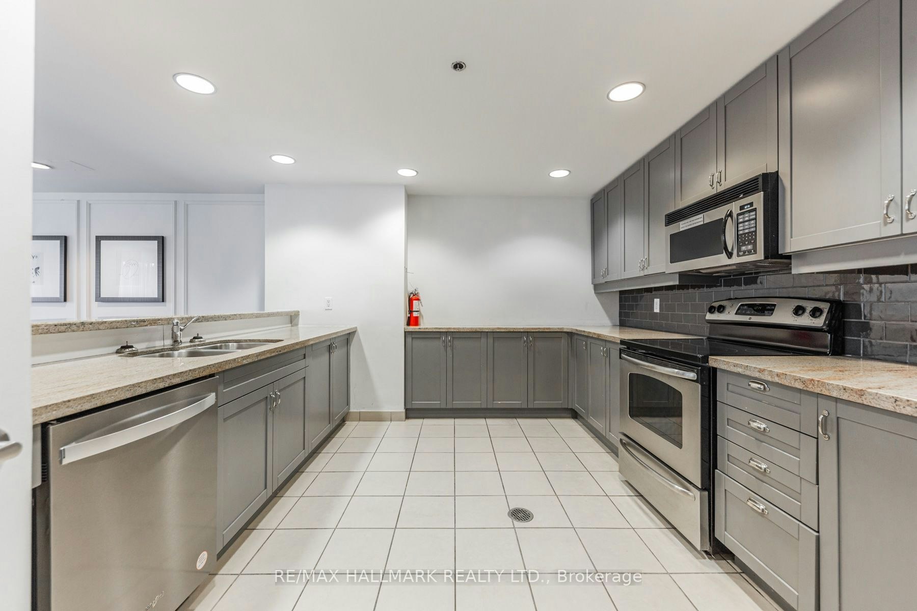 502-20 Scrivener Square, Toronto, ON, M4W 3X9 - 28